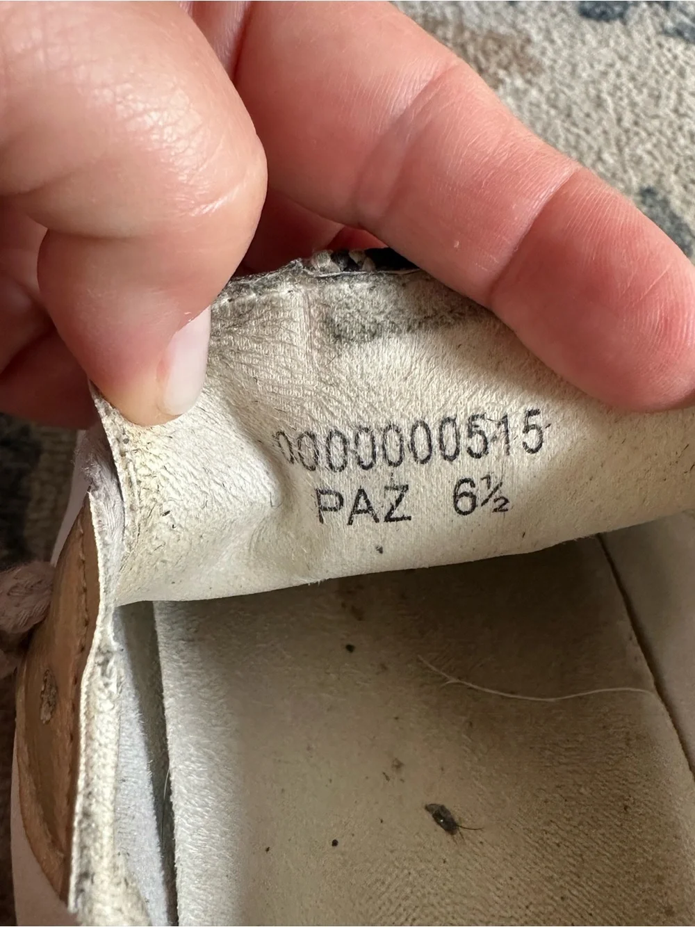 ShuShop Women's Off White and Gold Low-Top Lace-Up Sneakers
